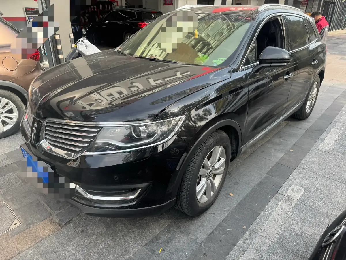 2018 Lincoln MKX 2.0T 253HP L4 6AT