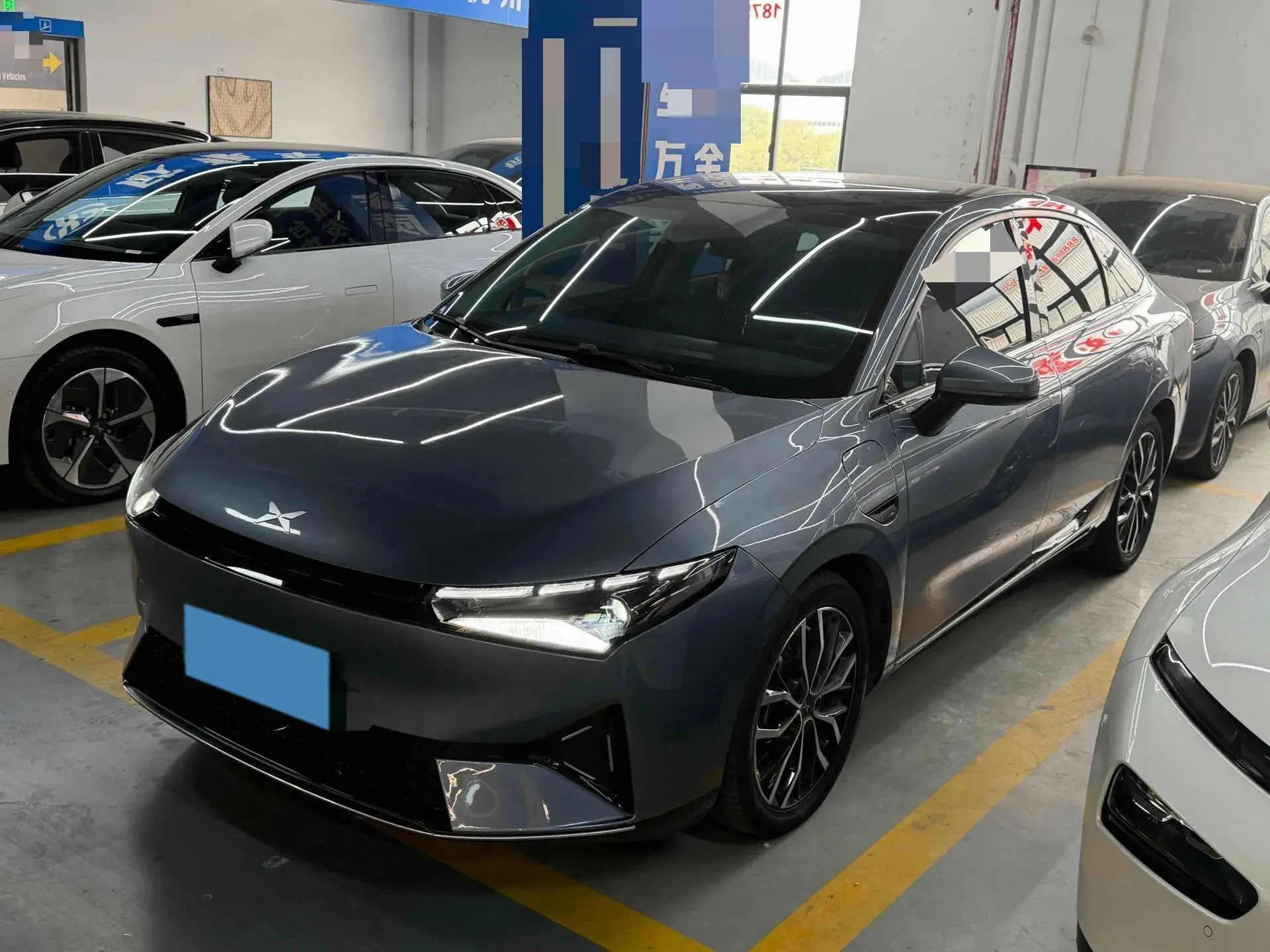 2022 XPENG P5 view 1
