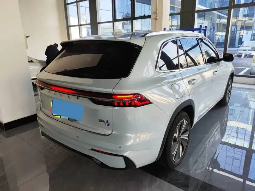 2022 GEELY MONJARO thumbnail 2