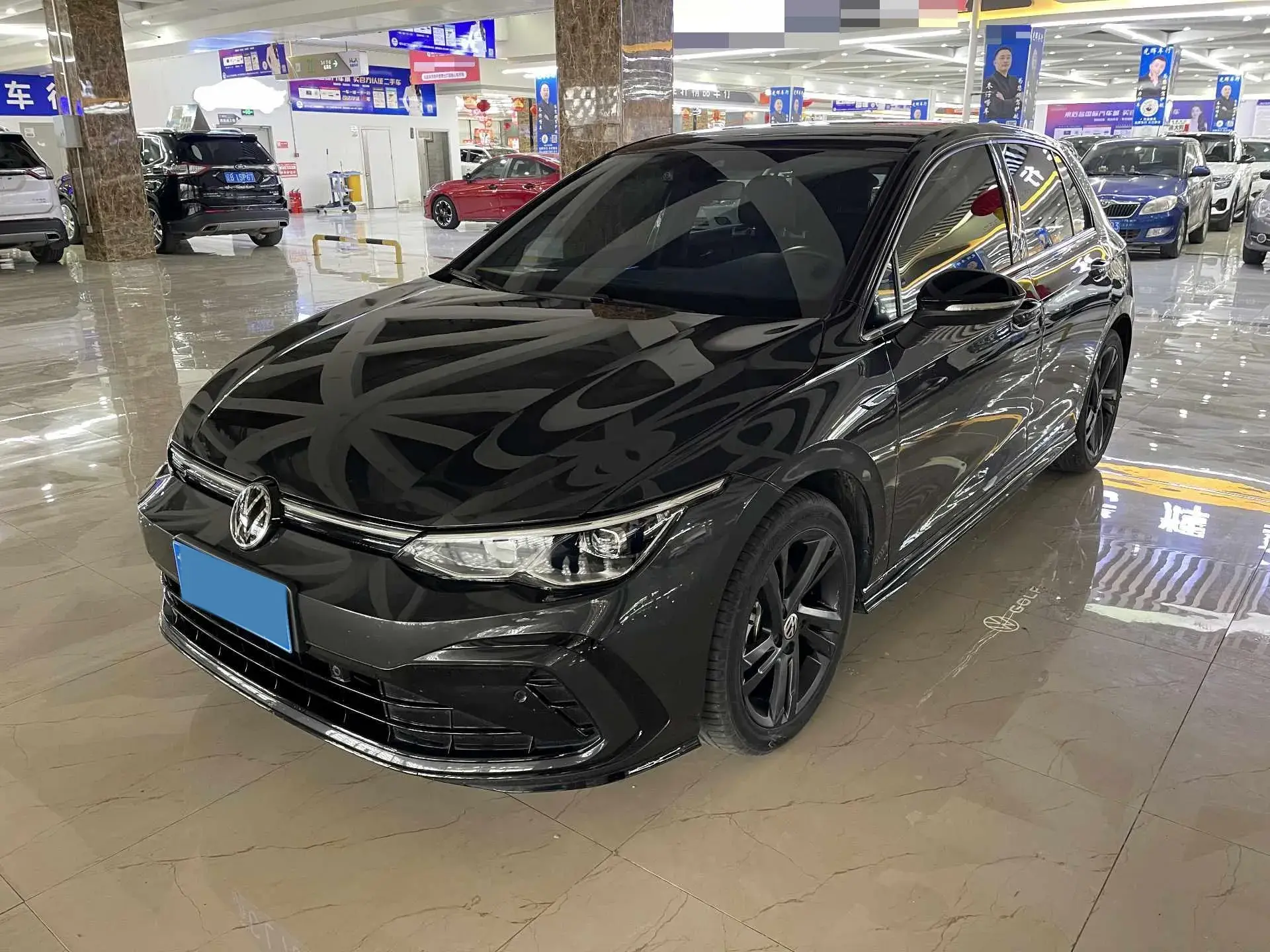 2021 VOLKSWAGEN GOLF view 1