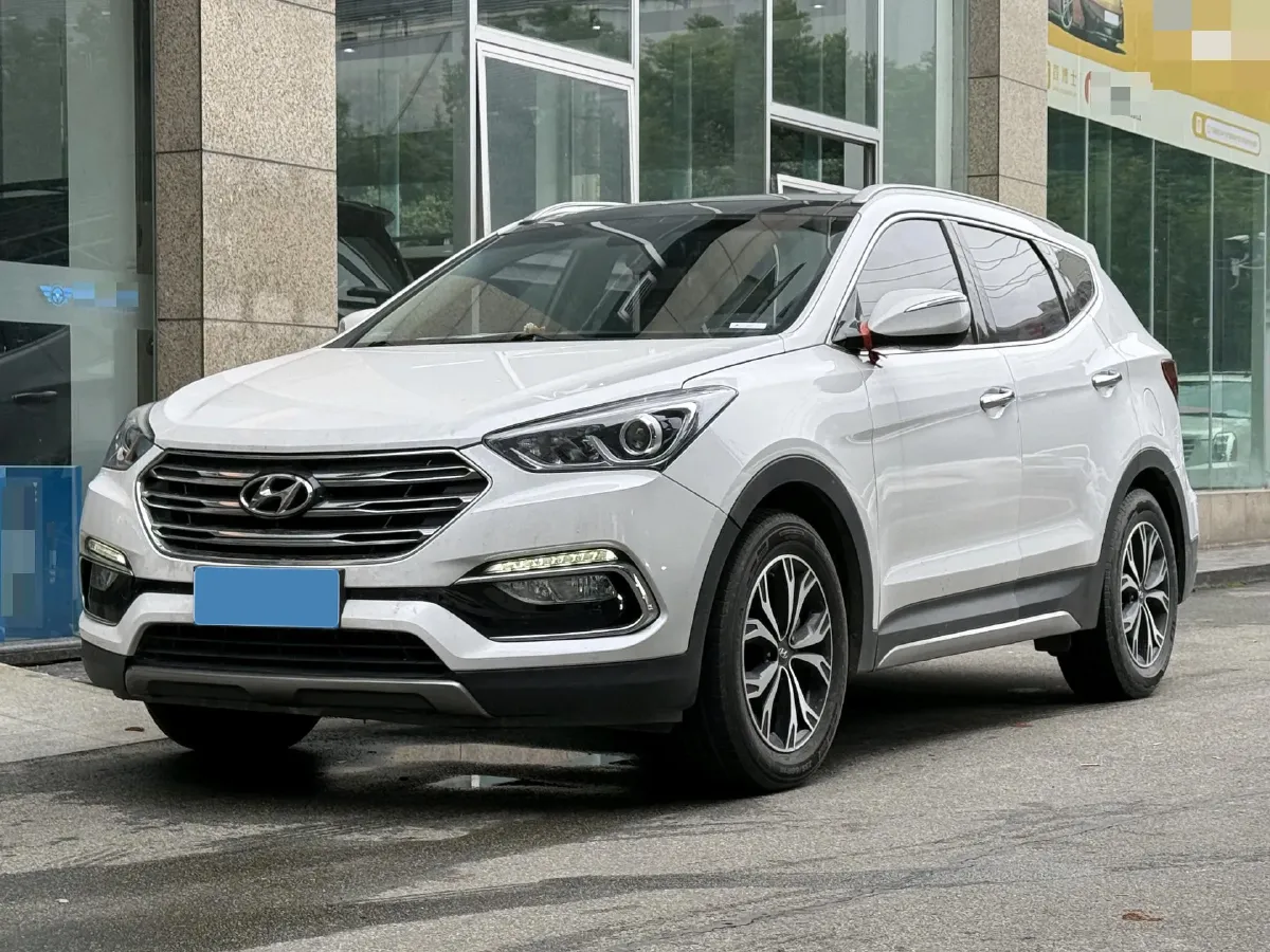 2017 Hyundai Santafe 2.0T 245HP L4 6AT,autocango,china used car exporter,china ev exporter,chinese used car exporter,chinese used ev exporter