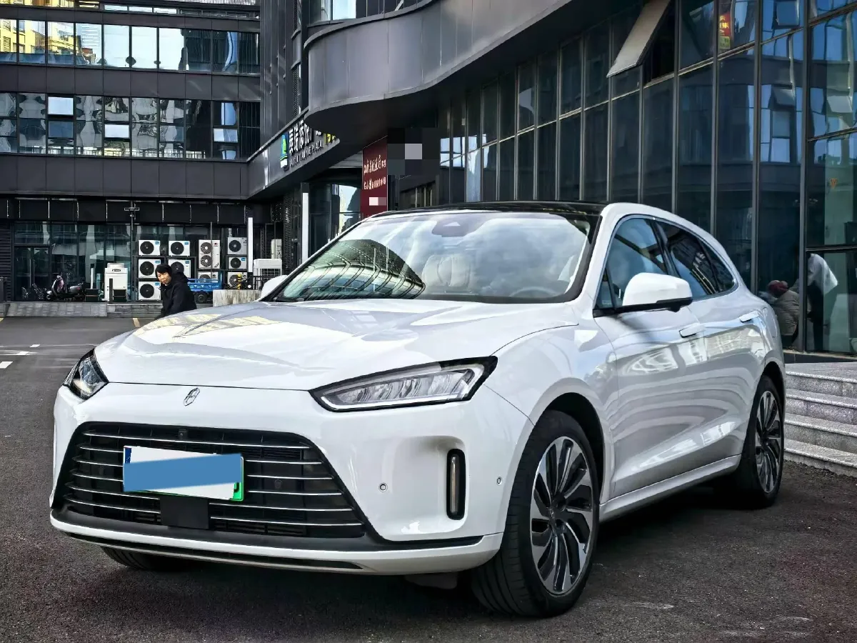 2022 AITO AITO M5 Range Extended 125HP REEV 40KWH,autocango,china used car exporter,china ev exporter,chinese used car exporter,chinese used ev exporter