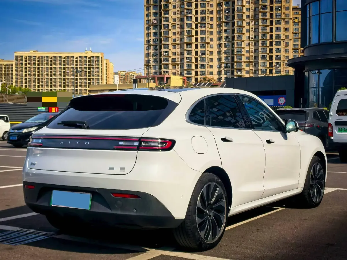 2022 AITO AITO M5 Range Extended 125HP REEV 40KWH,autocango,china used car exporter,china ev exporter,chinese used car exporter,chinese used ev exporter