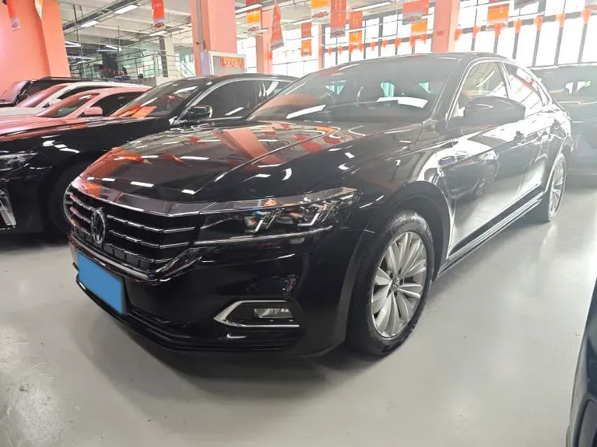 2020 Volkswagen Passat 2.0T 186HP L4 7DCT,autocango,china used car exporter,china ev exporter,chinese used car exporter,chinese used ev exporter