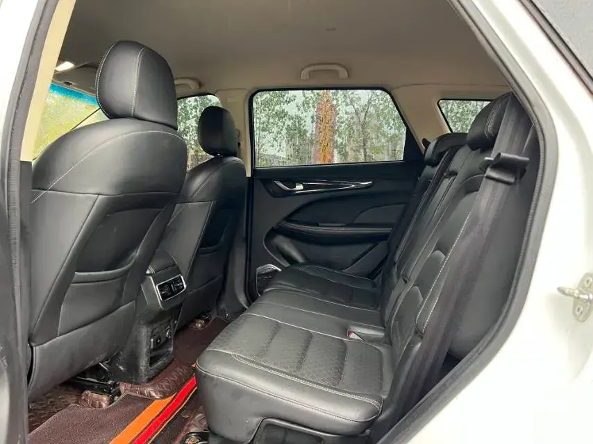 2019 JETOUR X90 thumbnail 3