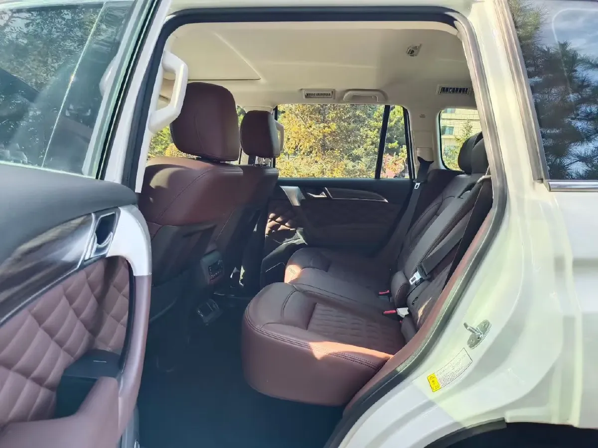 2022 Haval H9 2.0T 224HP L4 8AT,autocango,china used car exporter,china ev exporter,chinese used car exporter,chinese used ev exporter