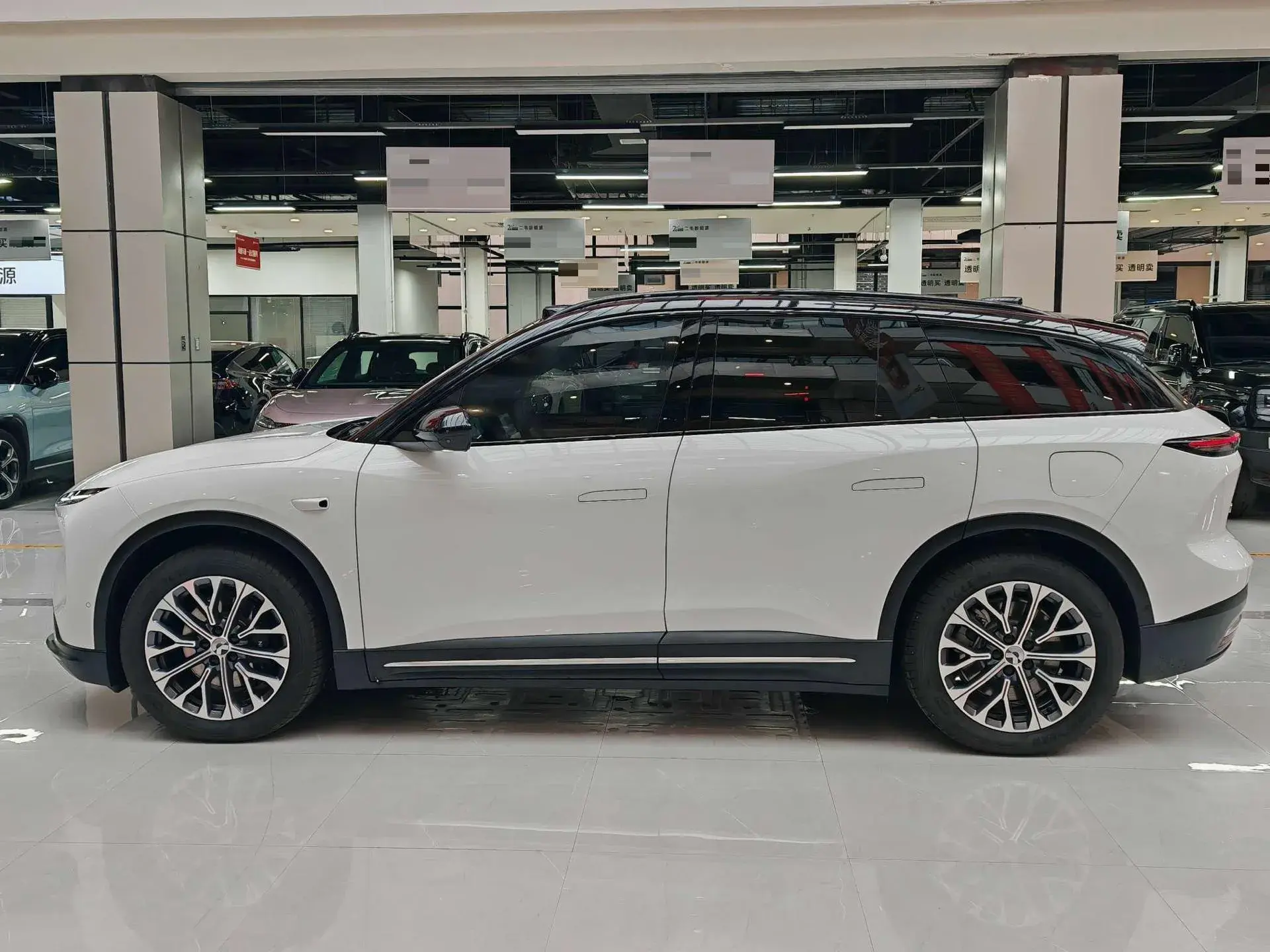 2024 NIO ES6 thumbnail 3