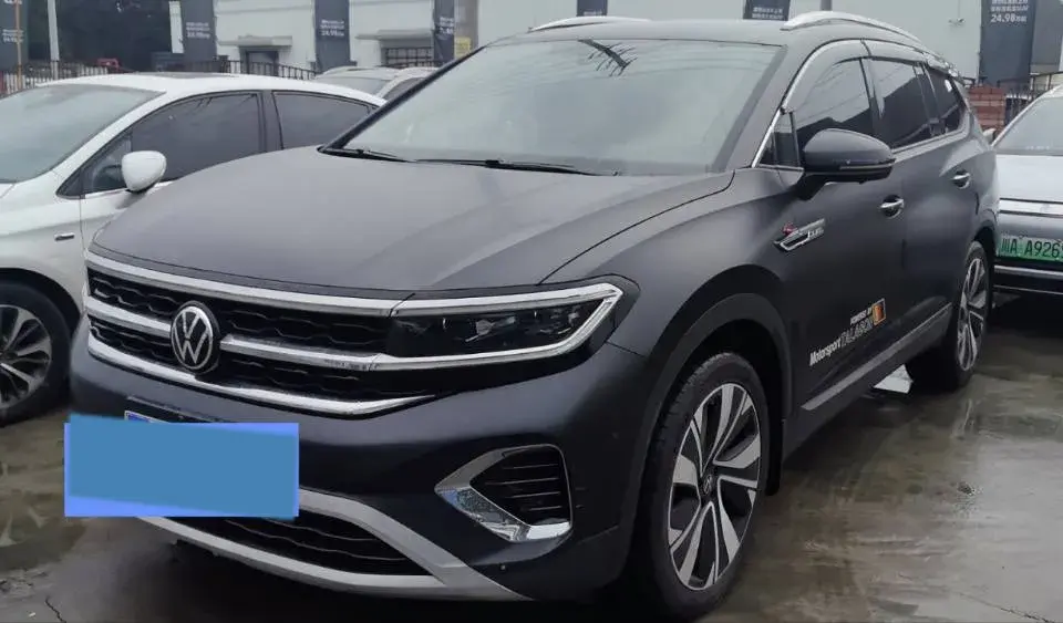 2024 VOLKSWAGEN TALAGON view 1