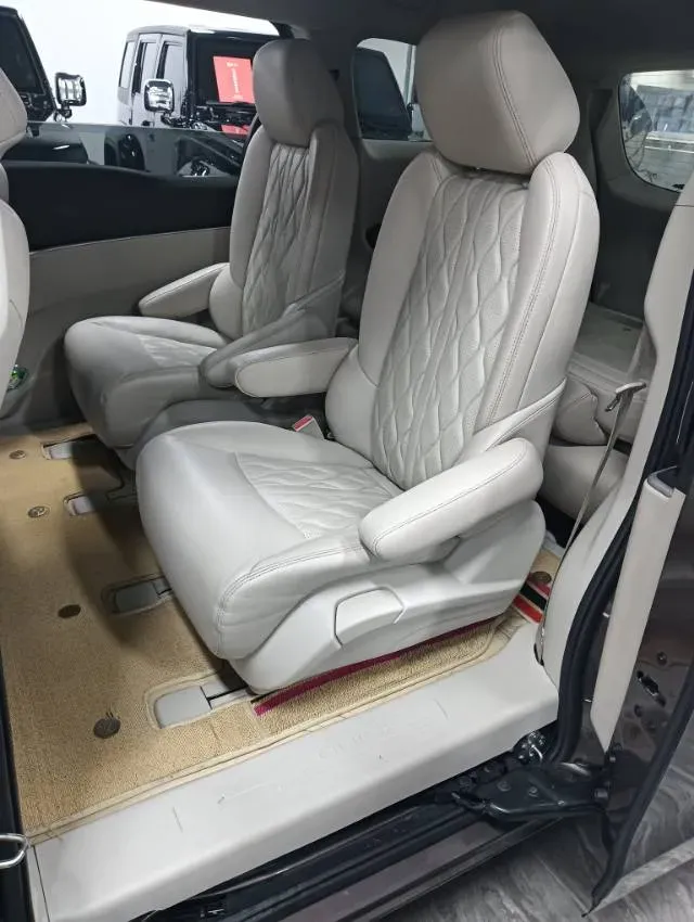 2021 Buick GL8 2.0T 237HP L4 9AT,autocango,china used car exporter,china ev exporter,chinese used car exporter,chinese used ev exporter