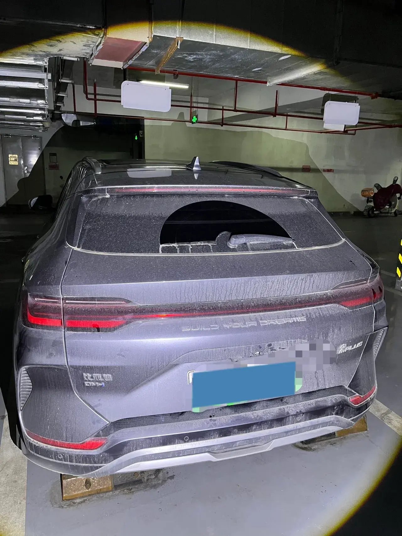 2024 BYD SONG thumbnail 4