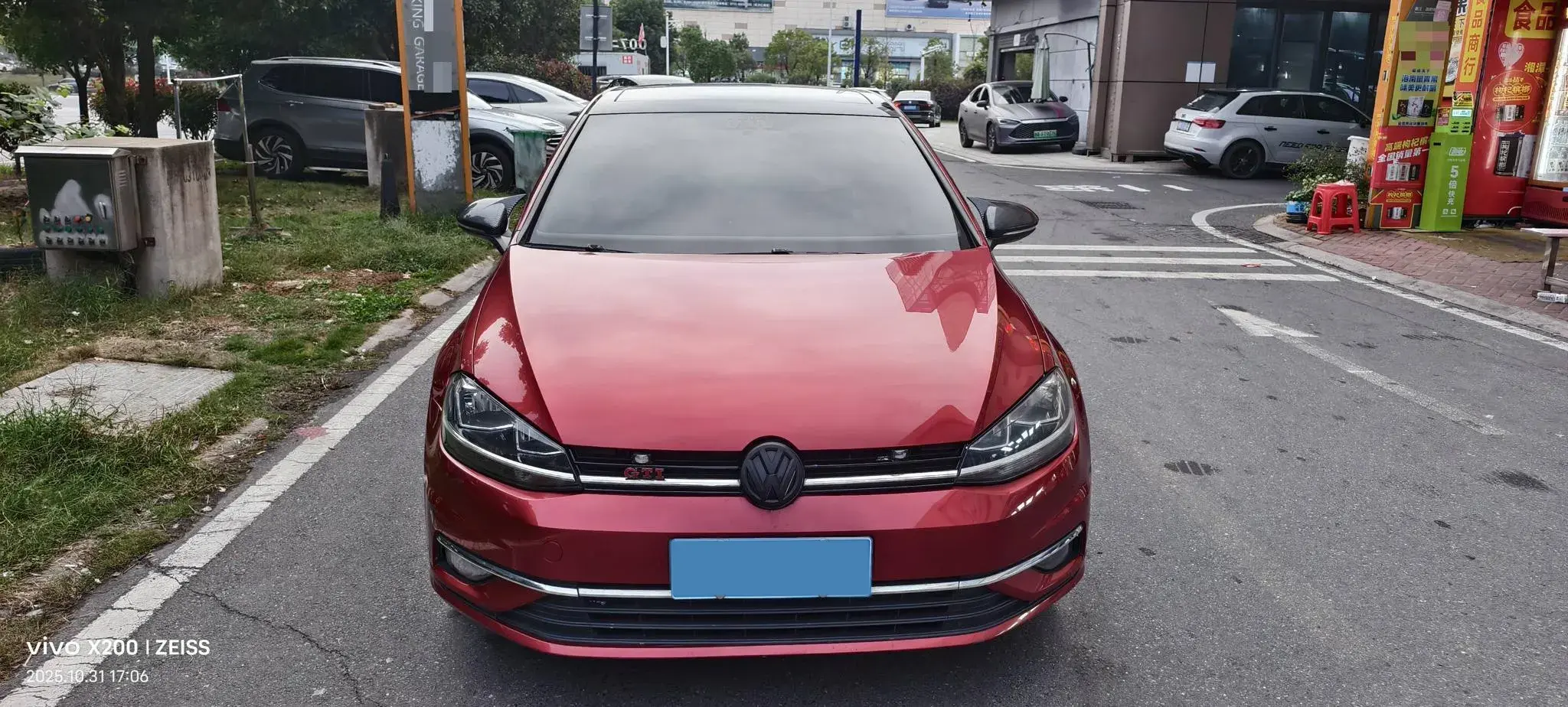 2018 VOLKSWAGEN GOLF thumbnail 2