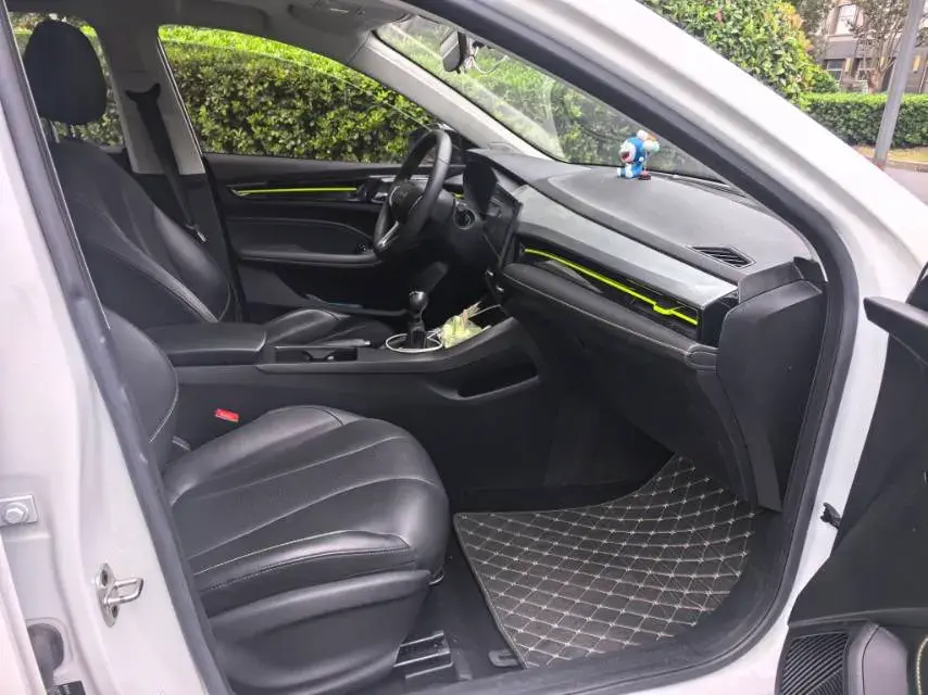 2021 ROEWE I5 thumbnail 4