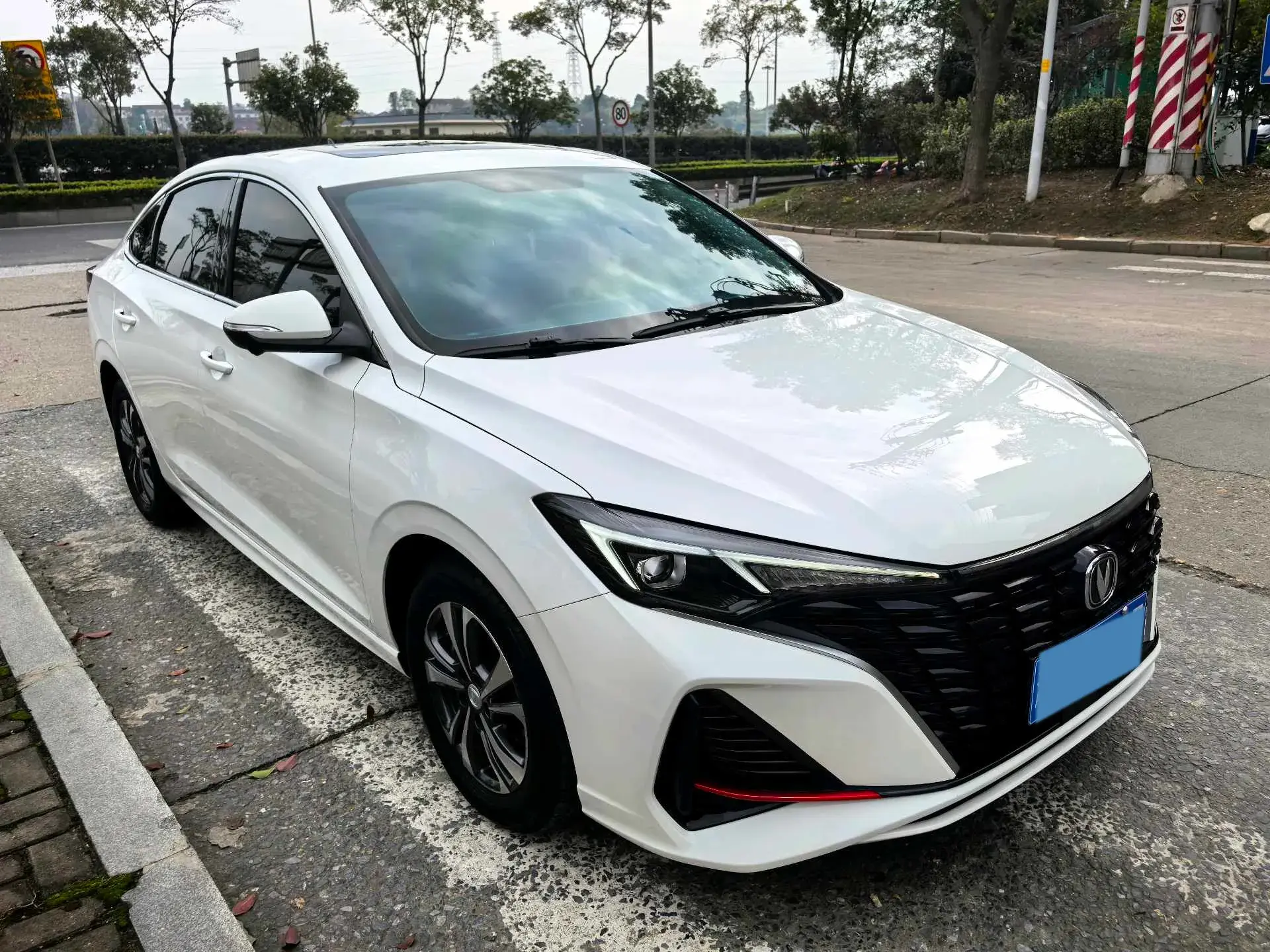 2022 CHANGAN EADO thumbnail 3