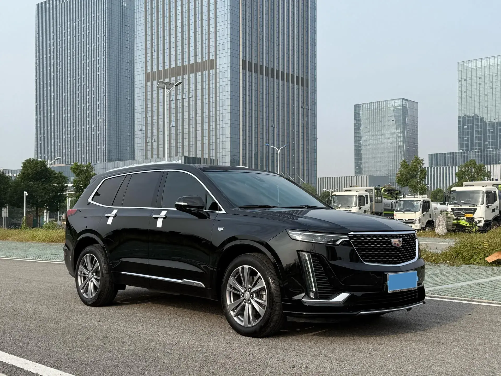 2021 CADILLAC XT6 thumbnail 3