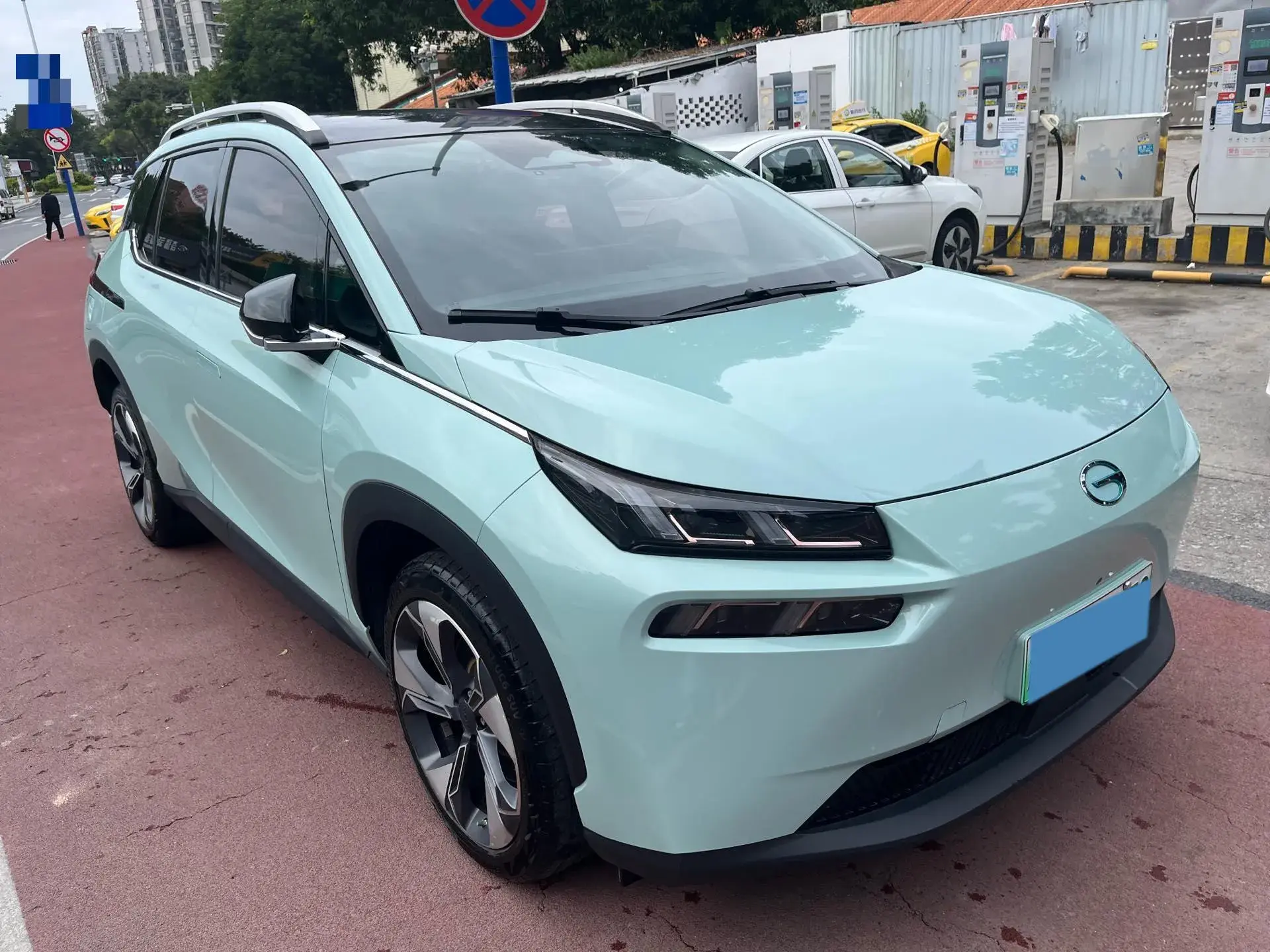 2023 AION V thumbnail 3