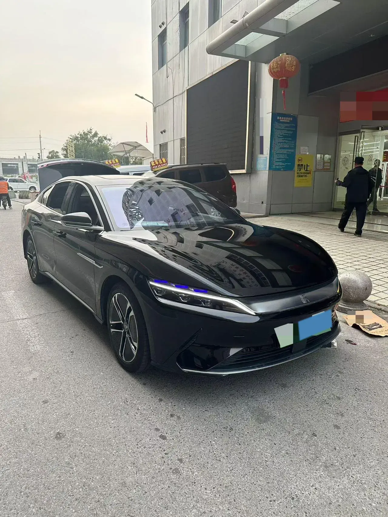 2020 BYD HAN thumbnail 2