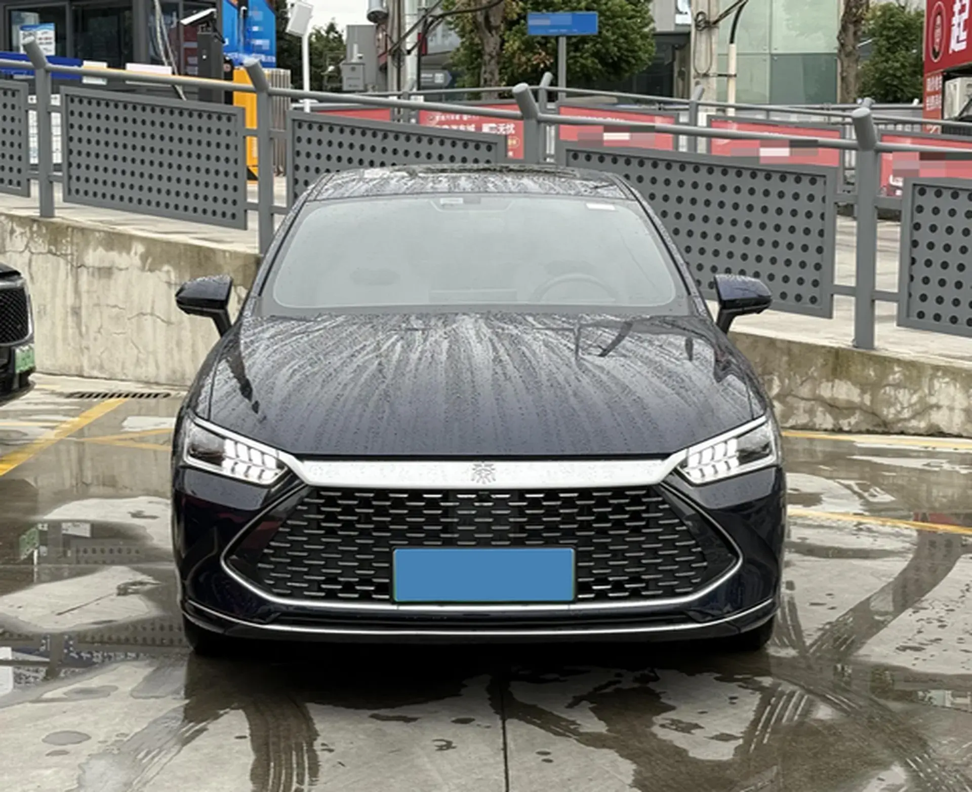 2023 BYD QIN thumbnail 2