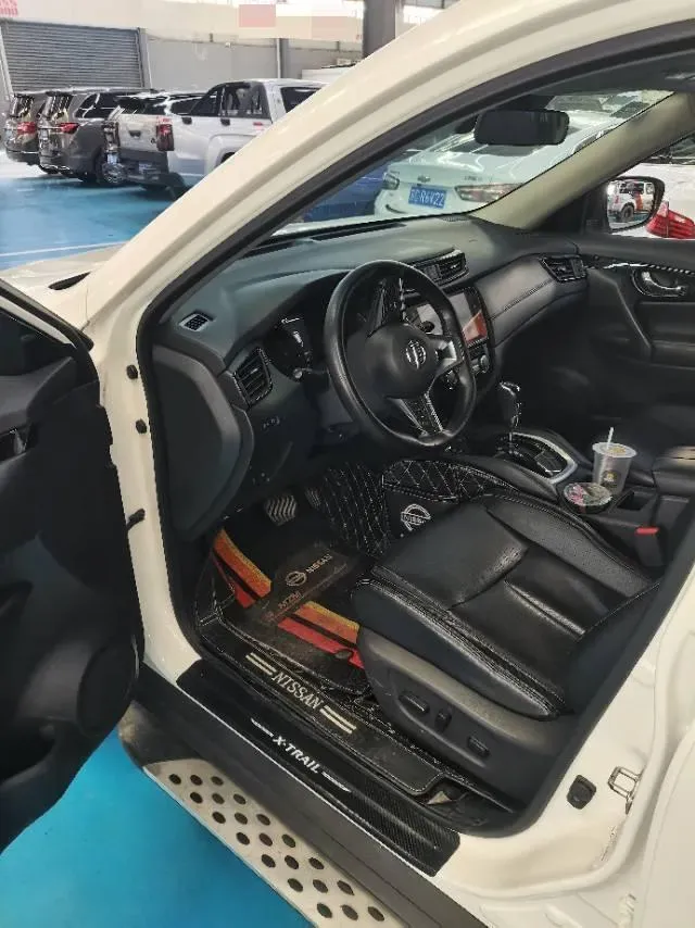 2019 Nissan X-Trail 2.0L 154HP L4 CVT,autocango,china used car exporter,china ev exporter,chinese used car exporter,chinese used ev exporter