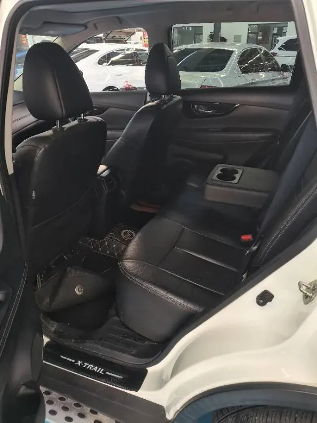2019 Nissan X-Trail 2.0L 154HP L4 CVT,autocango,china used car exporter,china ev exporter,chinese used car exporter,chinese used ev exporter