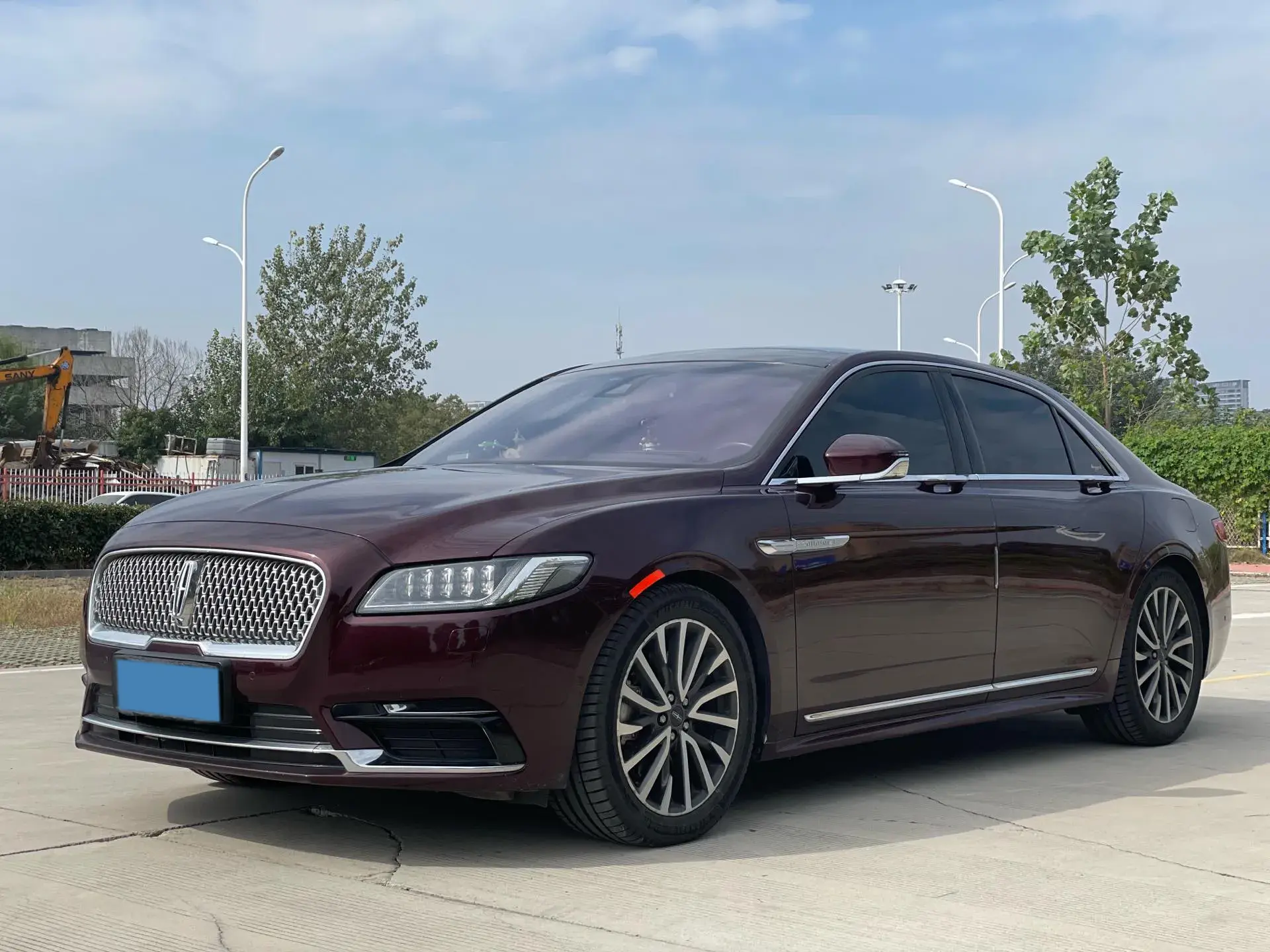 2018 LINCOLN CONTINENTAL view 1