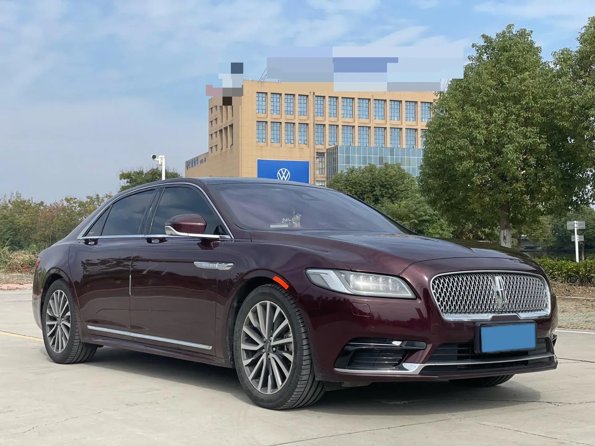2018 LINCOLN CONTINENTAL thumbnail 3