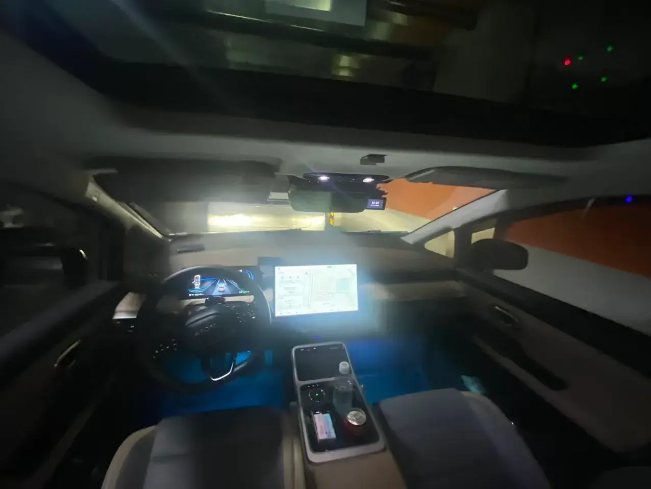 2021 AION Y thumbnail 4