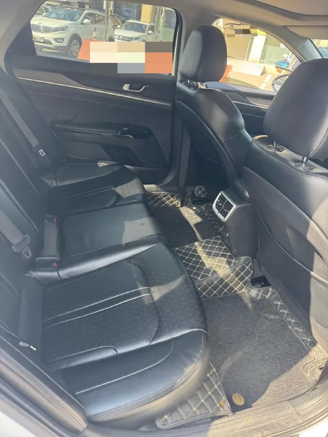 2020 Kia K5 1.5T 170HP L4 7DCT,autocango,china used car exporter,china ev exporter,chinese used car exporter,chinese used ev exporter