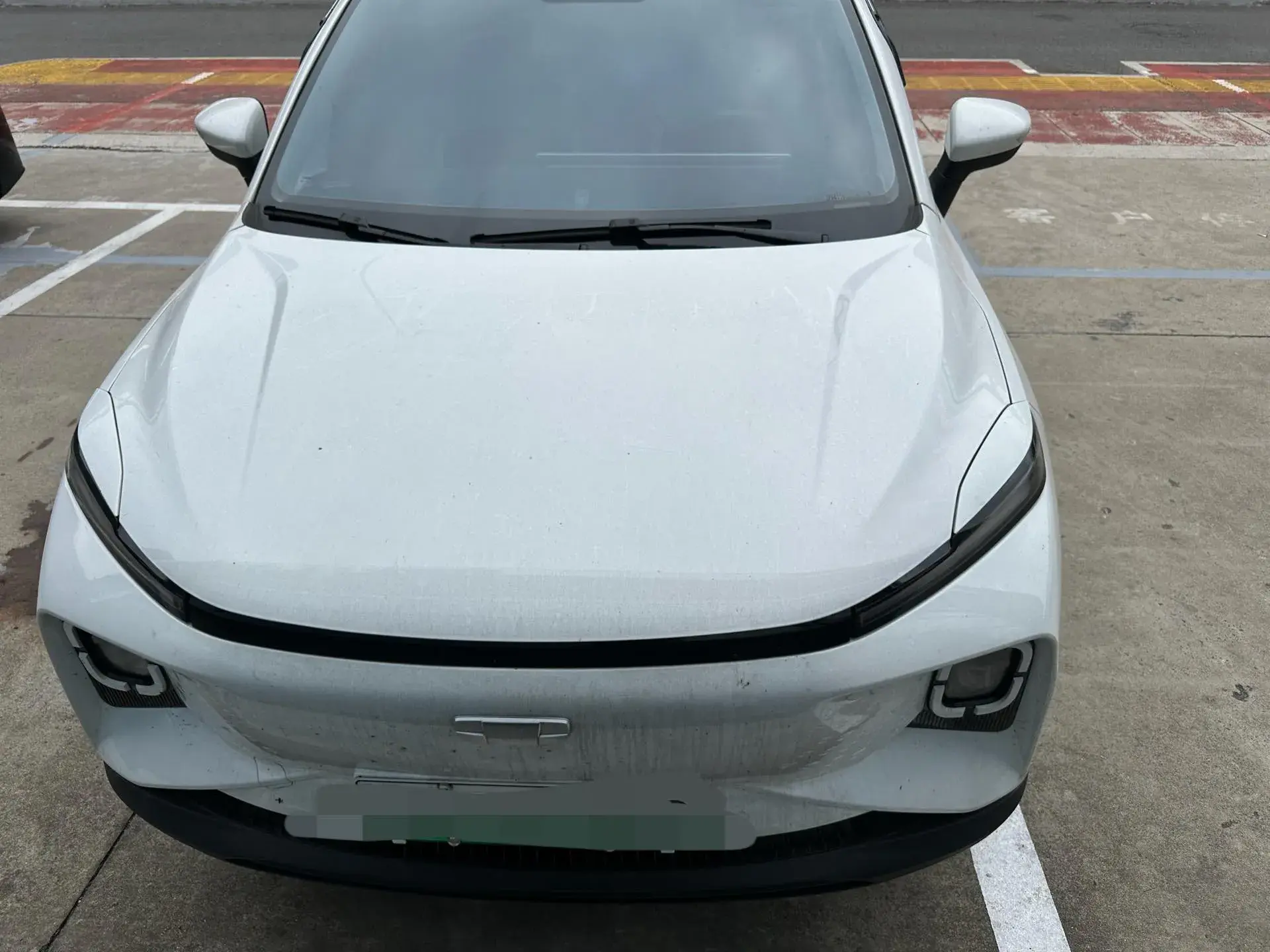 2024 GEOMETRY E thumbnail 2