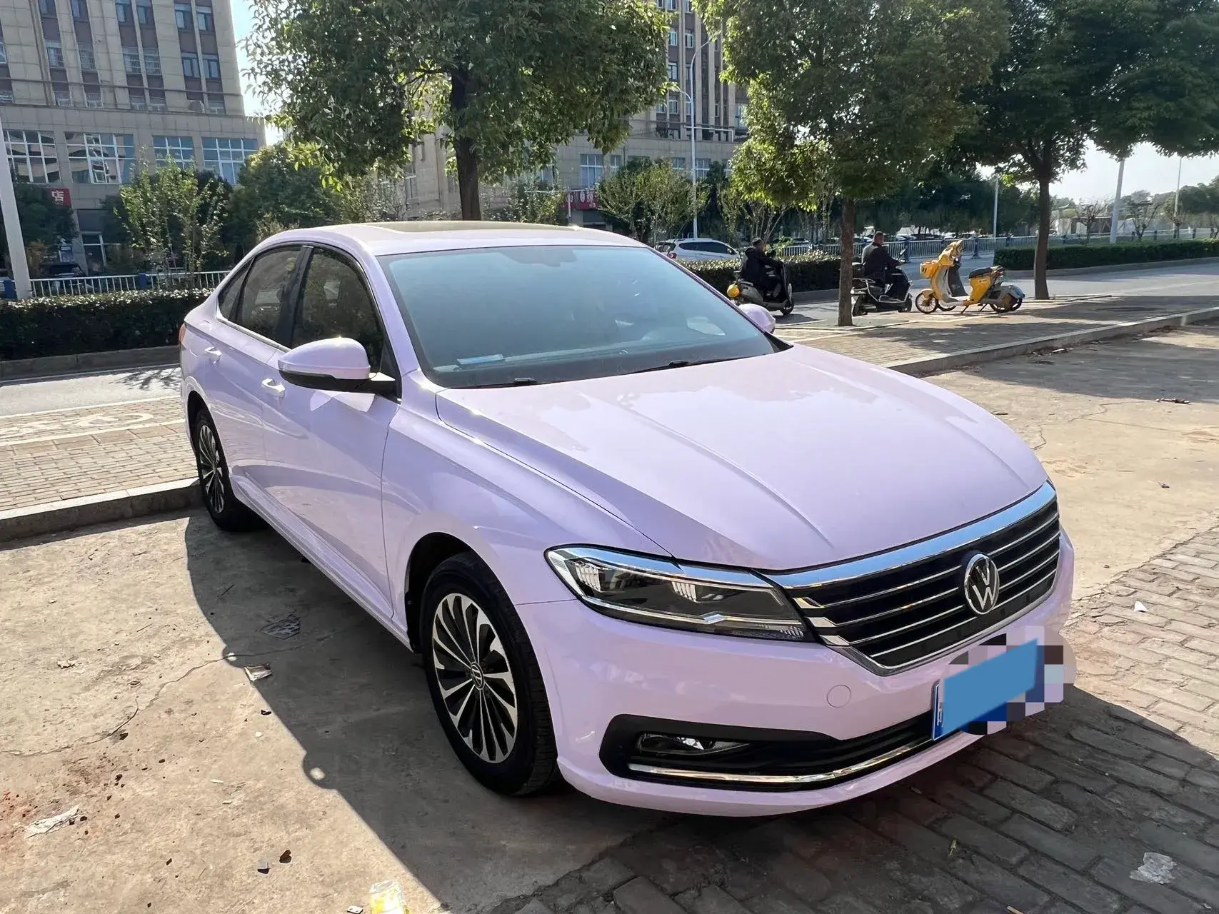 2021 VOLKSWAGEN LAVIDA thumbnail 3