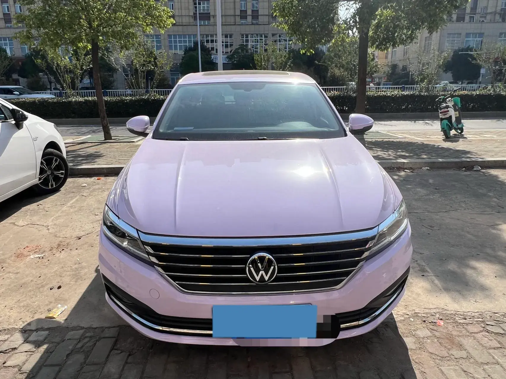 2021 VOLKSWAGEN LAVIDA thumbnail 2