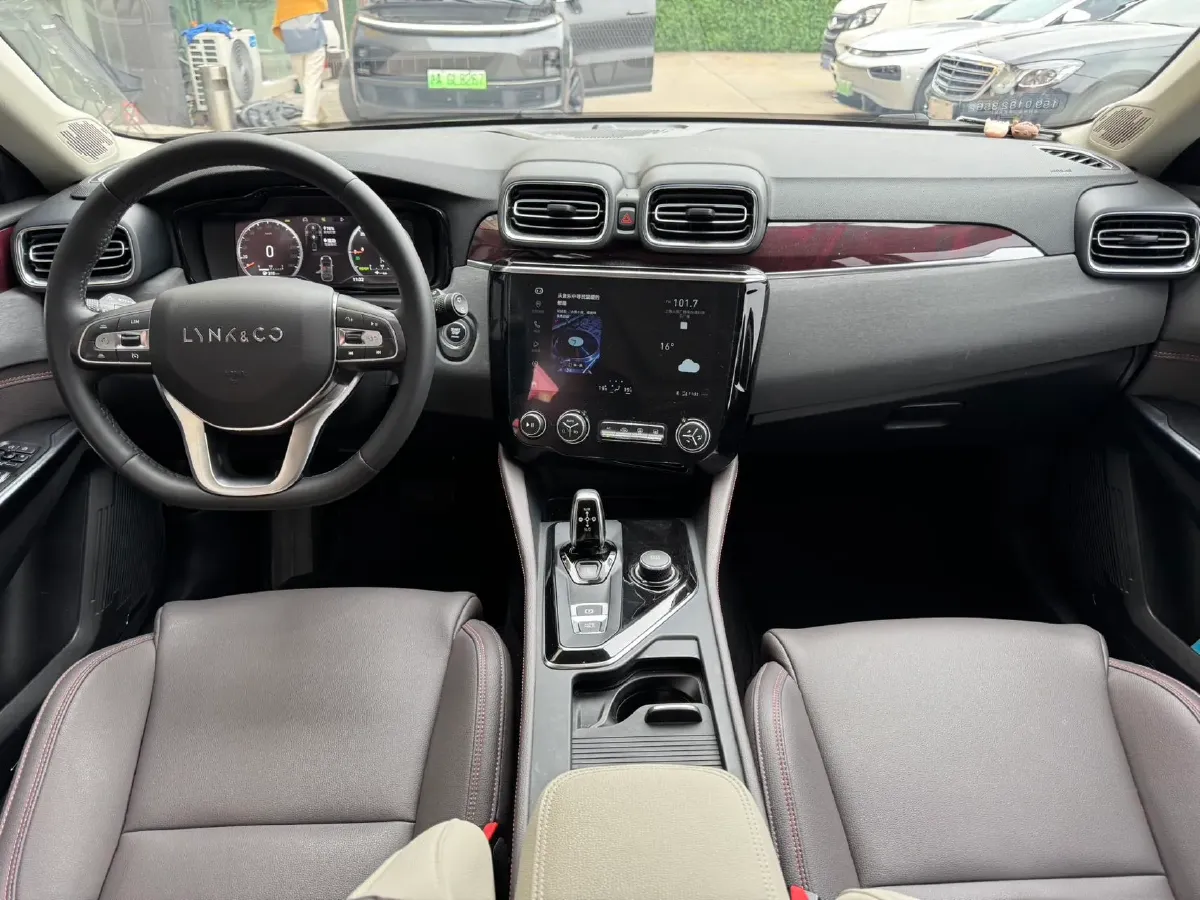 2020 LYNK&CO 02 New Energy 1.5T 180HP L3 7DCT PHEV 9.4KWH,autocango,china used car exporter,china ev exporter,chinese used car exporter,chinese used ev exporter