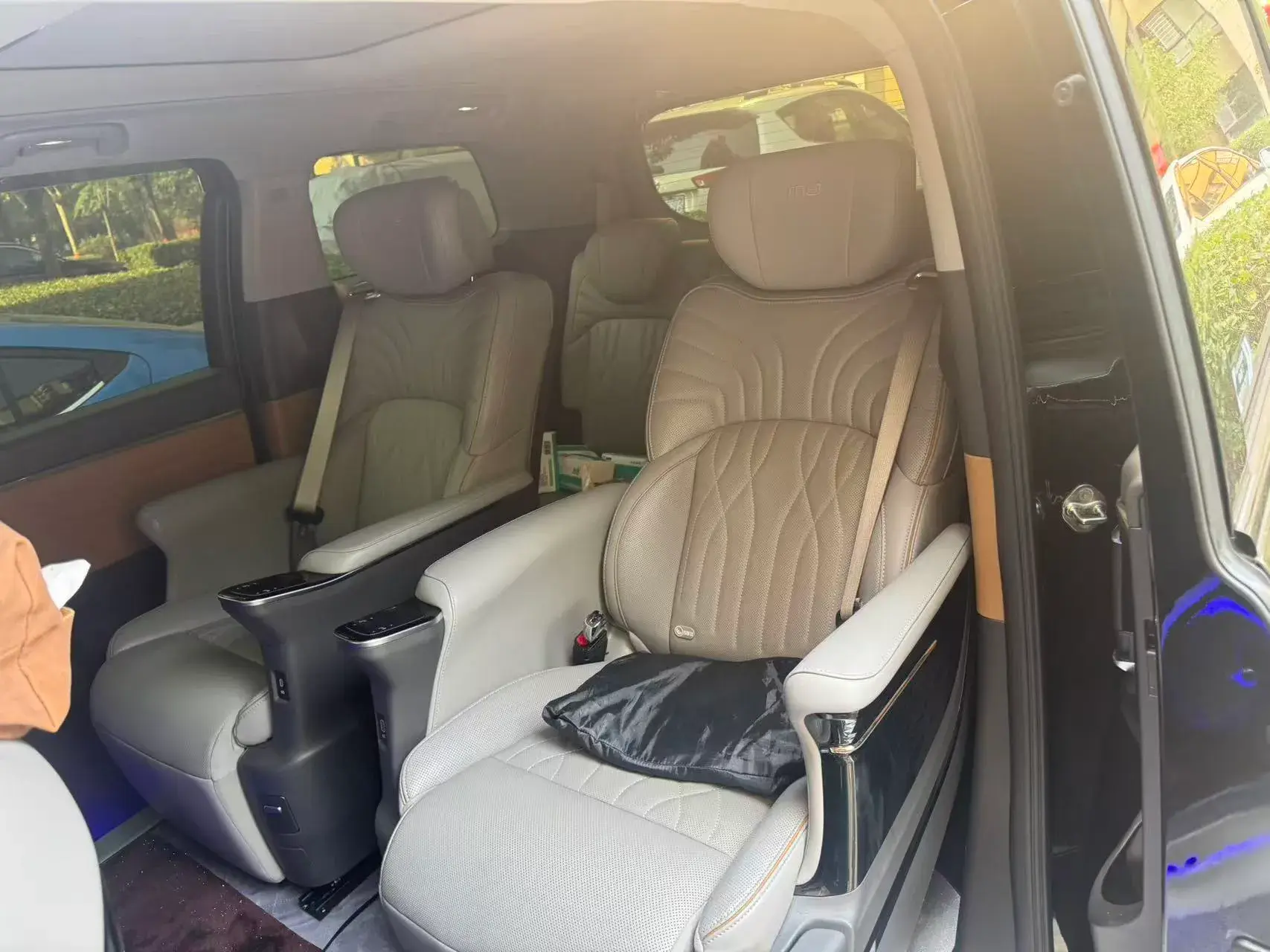 2023 GAC TRUMPCHI thumbnail 4