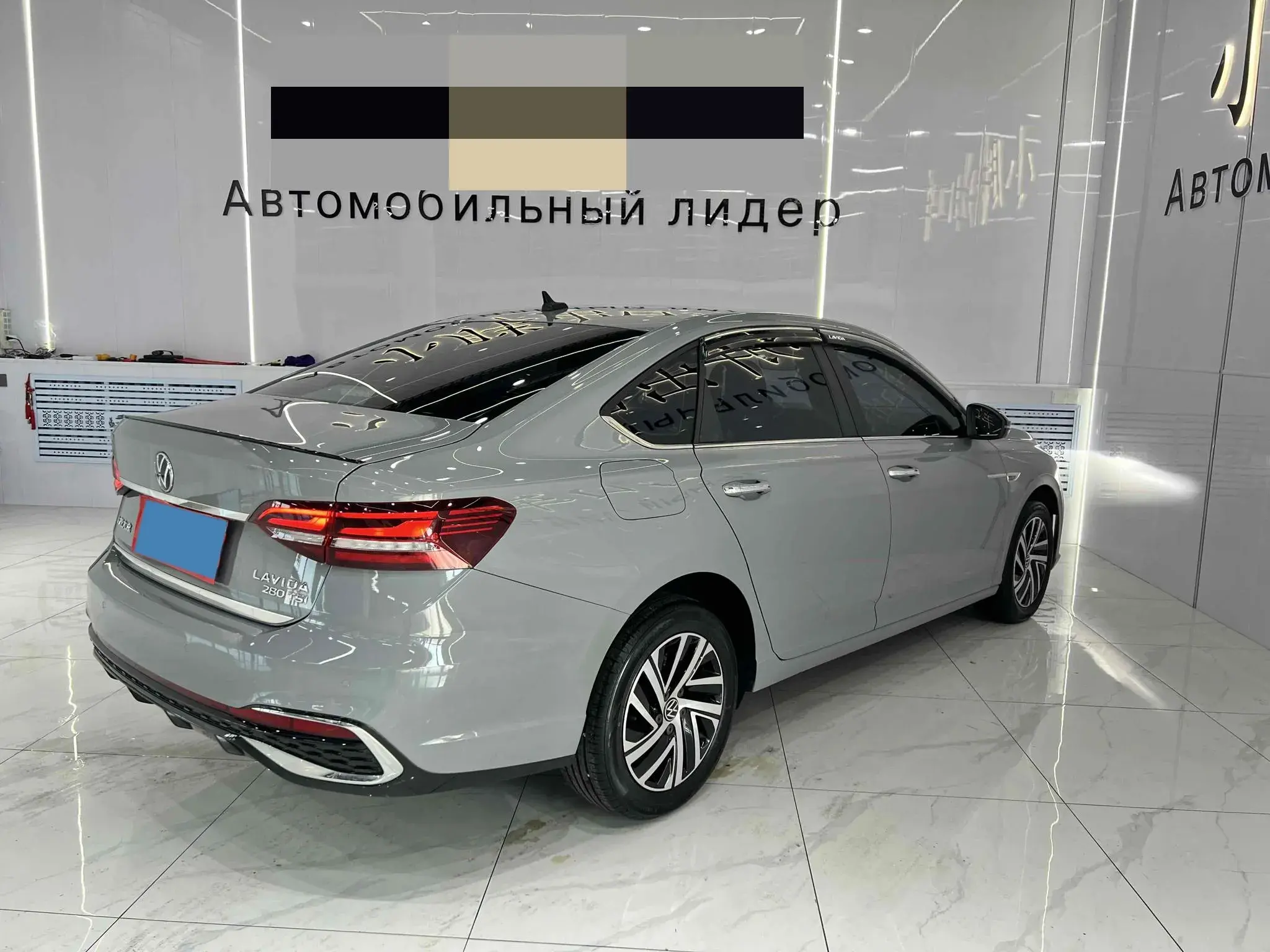 2023 VOLKSWAGEN LAVIDA thumbnail 3