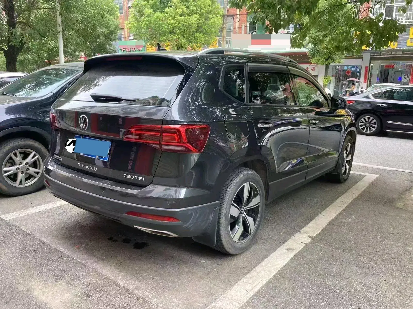 2021 VOLKSWAGEN THARU thumbnail 4