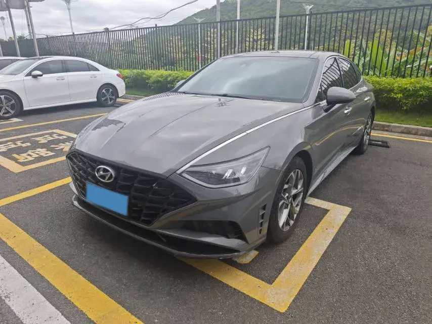 2020 HYUNDAI SONATA view 1