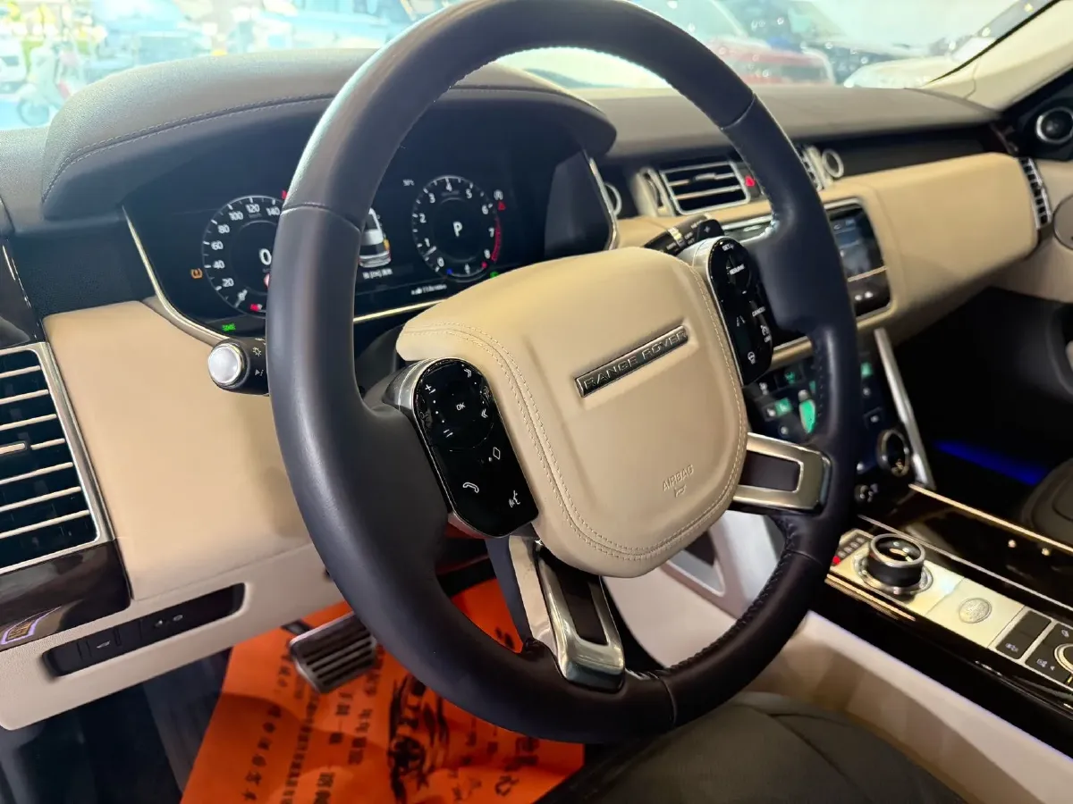 2022 Land Rover Range Rover 3.0T 400HP L6 8AT,autocango,china used car exporter,china ev exporter,chinese used car exporter,chinese used ev exporter