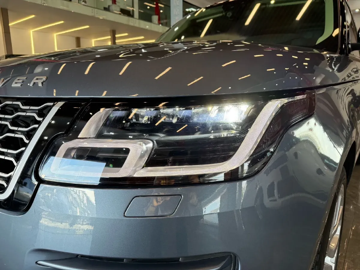 2022 Land Rover Range Rover 3.0T 400HP L6 8AT,autocango,china used car exporter,china ev exporter,chinese used car exporter,chinese used ev exporter