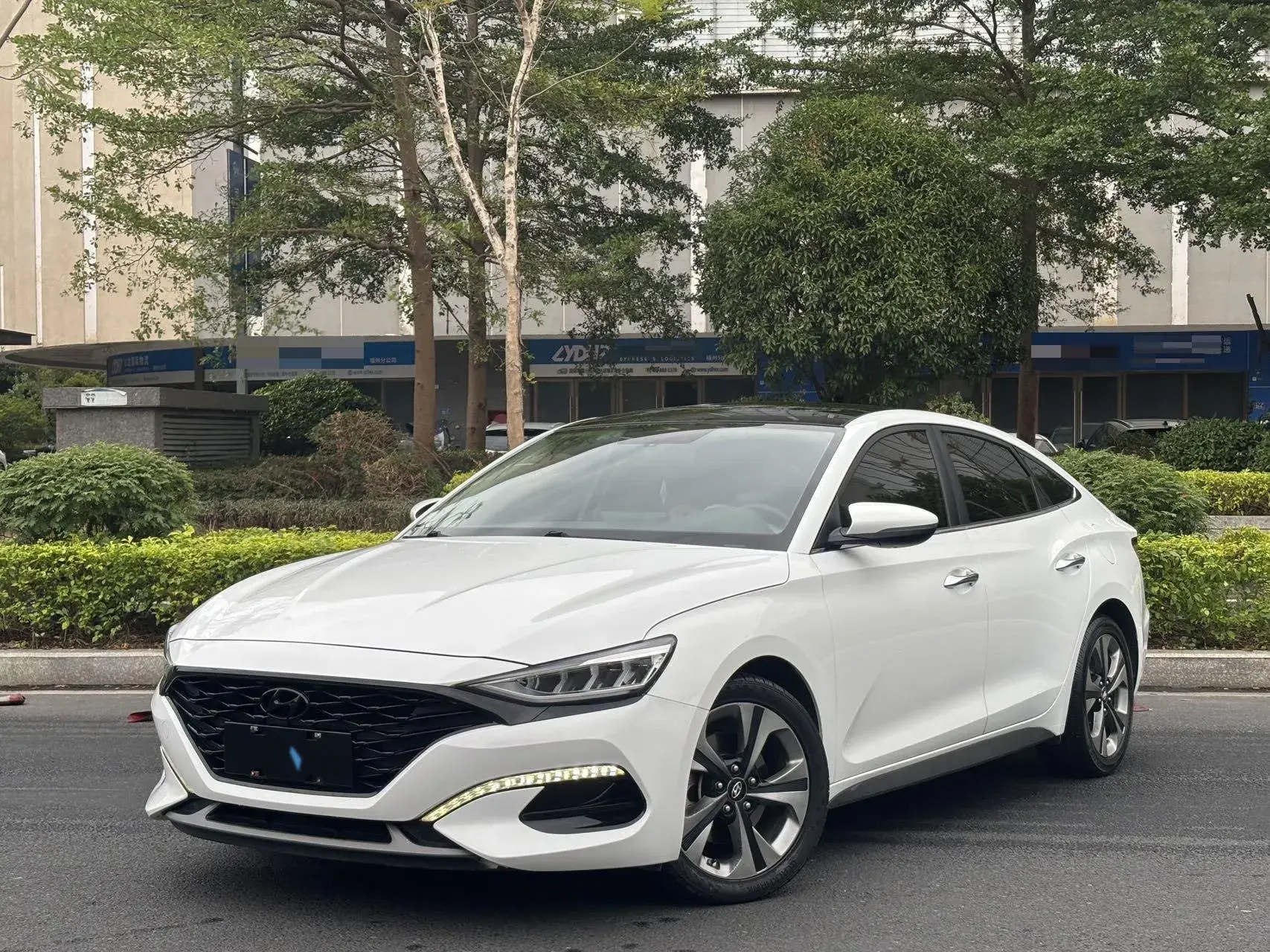 2019 HYUNDAI LA view 1