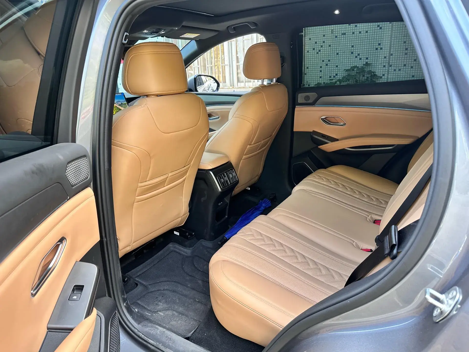 2024 BYD SONGL thumbnail 4