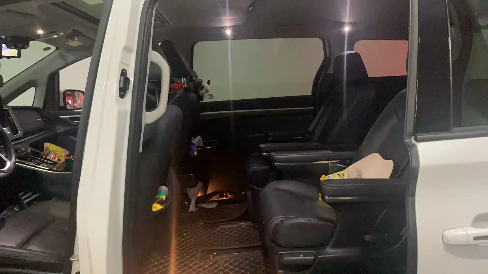 2021 GAC TRUMPCHI thumbnail 3