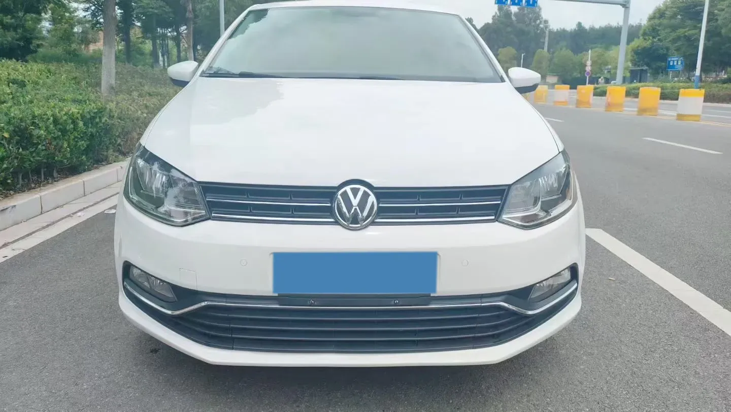 2014 Volkswagen Polo 1.4L 90HP L4 6AT,autocango,china used car exporter,china ev exporter,chinese used car exporter,chinese used ev exporter