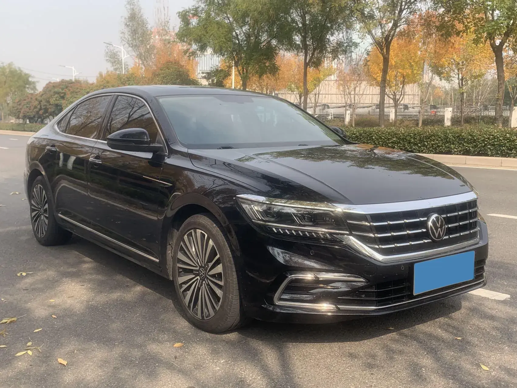 2021 VOLKSWAGEN PASSAT thumbnail 2