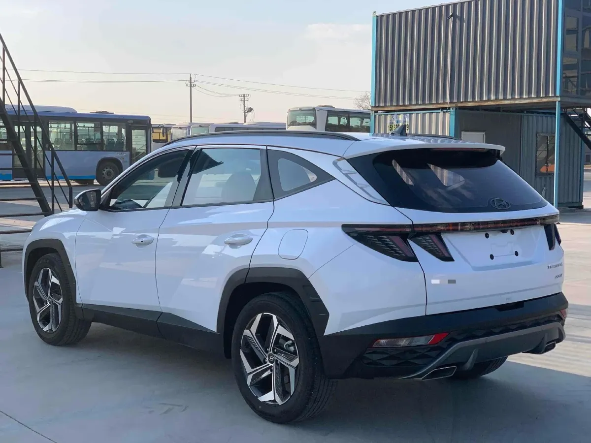 2021 Hyundai Tucson 1.5T 200HP L4 7DCT,autocango,china used car exporter,china ev exporter,chinese used car exporter,chinese used ev exporter