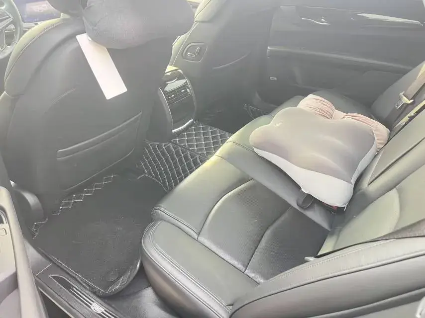 2022 CADILLAC CT6 thumbnail 2