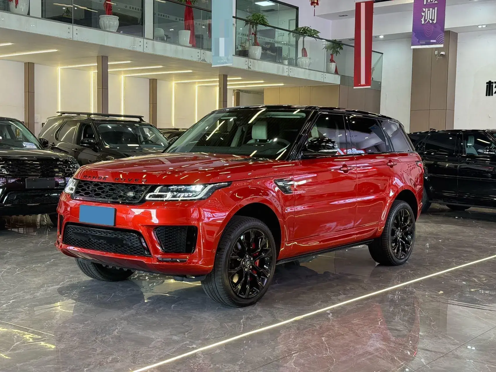 2022 LAND ROVER view 1