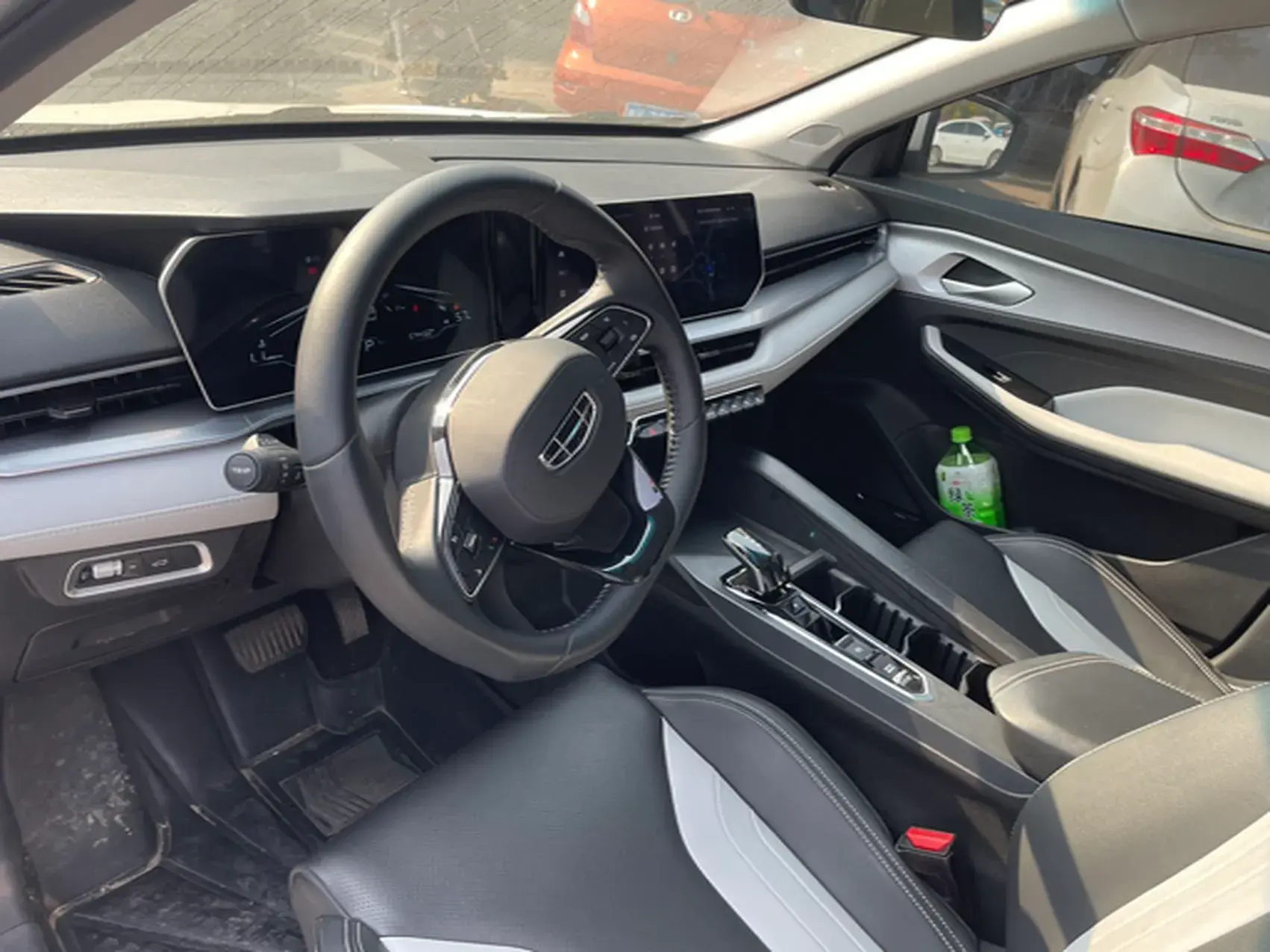 2024 GEELY BINRAY thumbnail 4