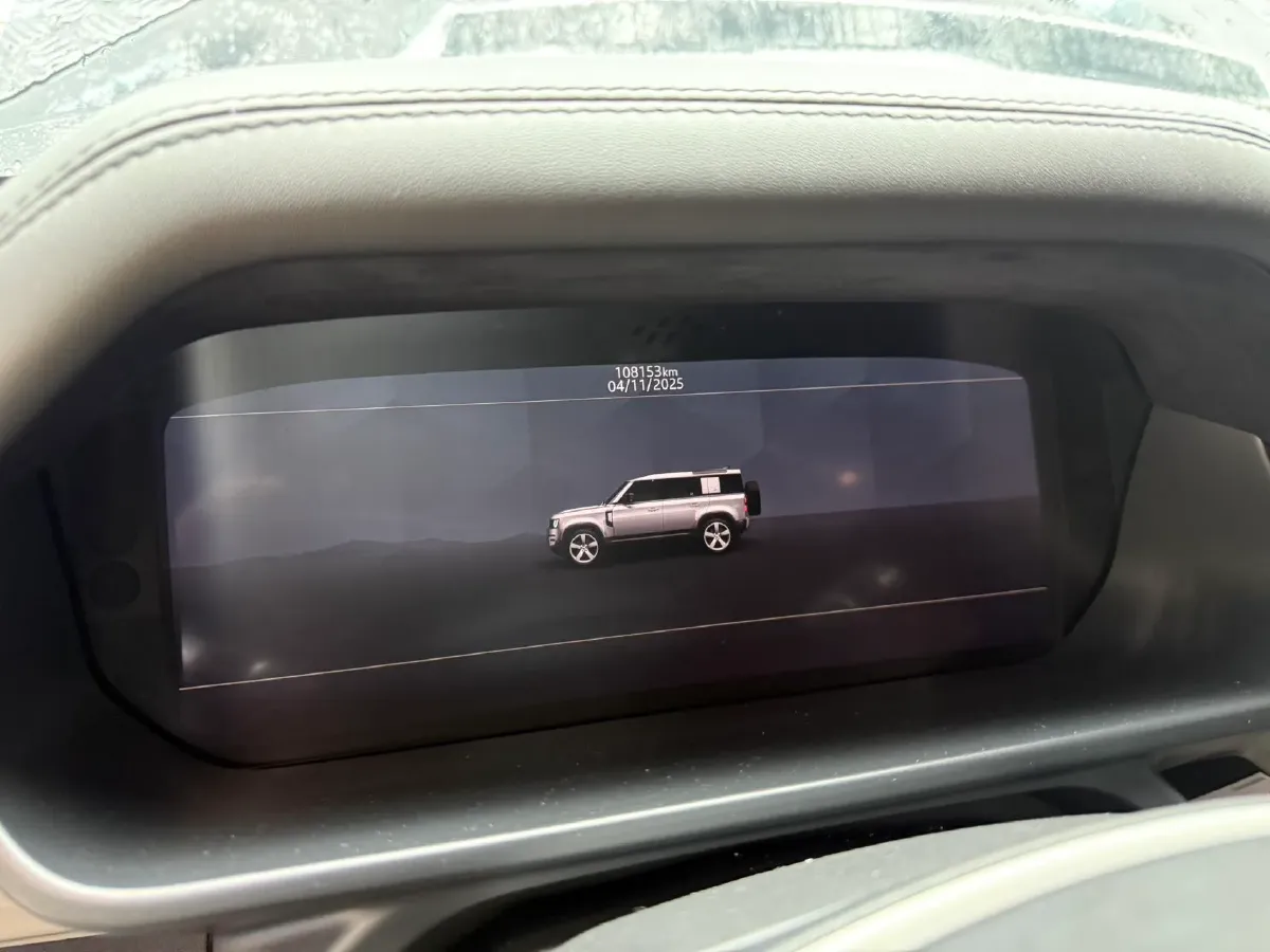 2020 Land Rover Defender 3.0T 400HP L6 8AT,autocango,china used car exporter,china ev exporter,chinese used car exporter,chinese used ev exporter