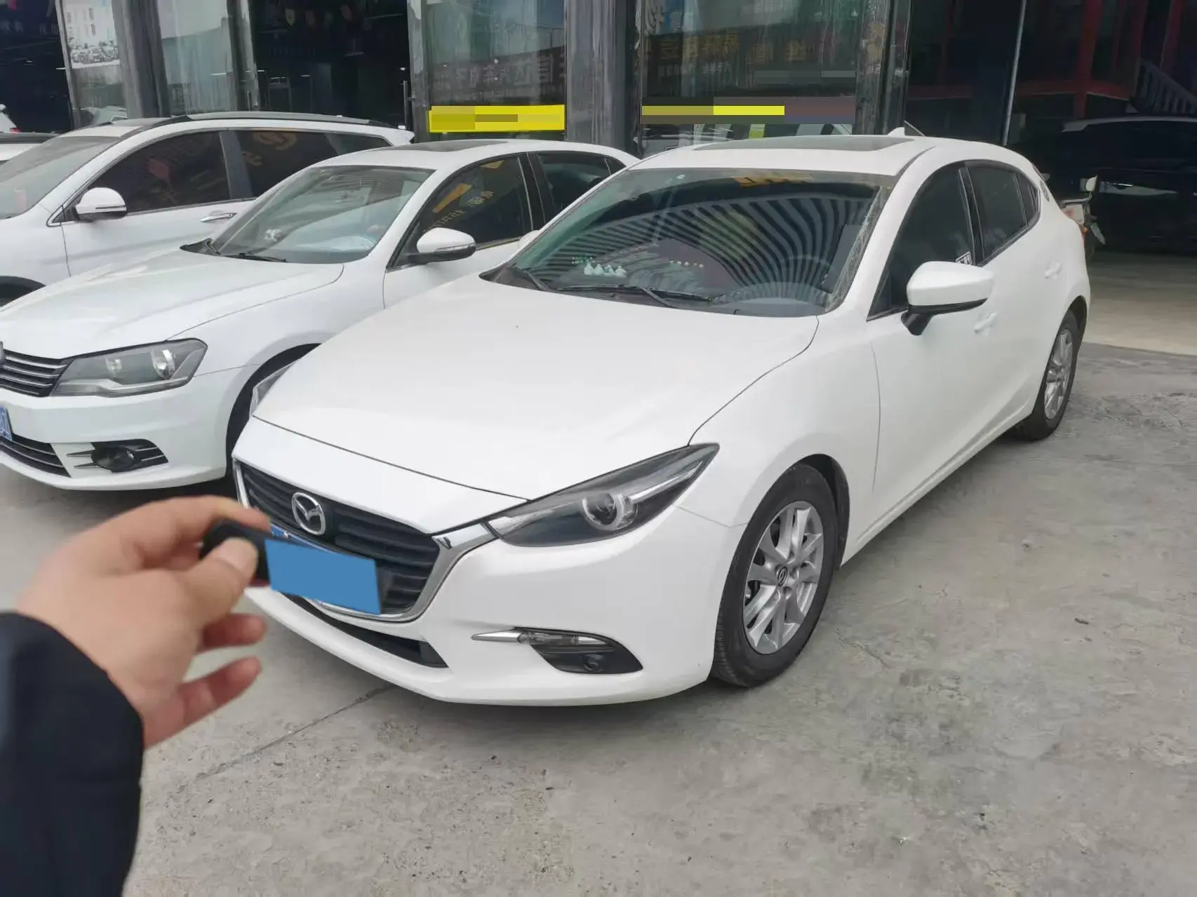 2017 MAZDA 3 view 1