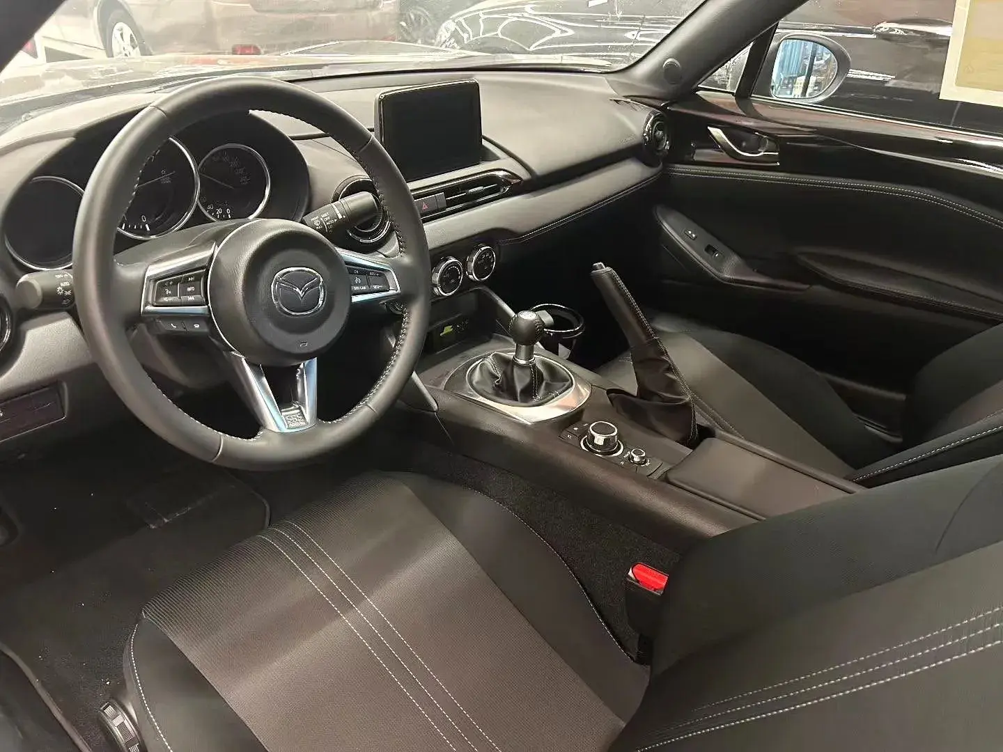 2023 MAZDA 3 thumbnail 4