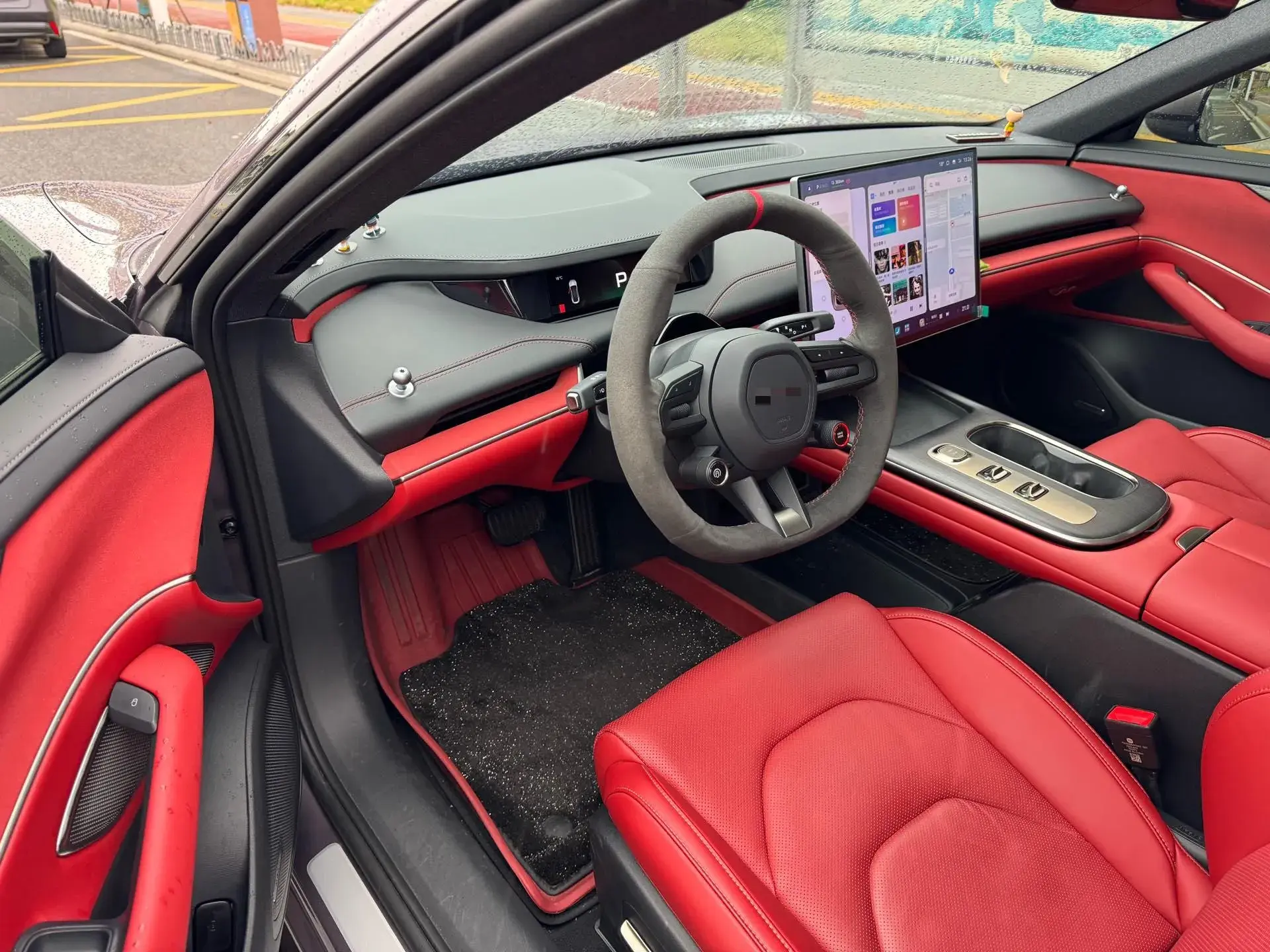 2024 MI SU7 thumbnail 4